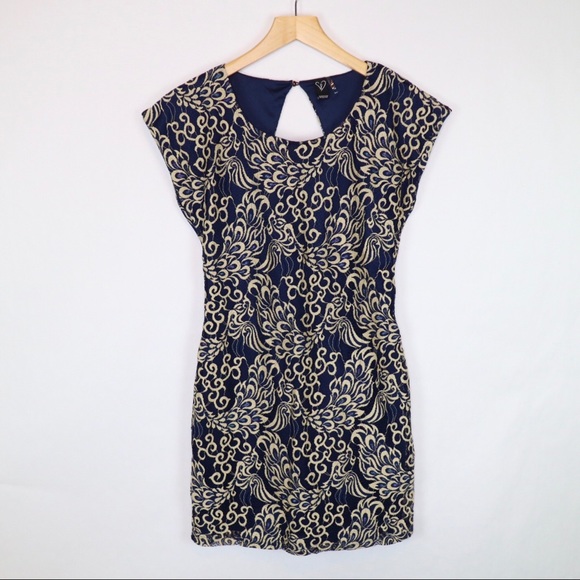 Windsor Dresses & Skirts - 5/$25 Windsor navy & ivory semi formal mini dress